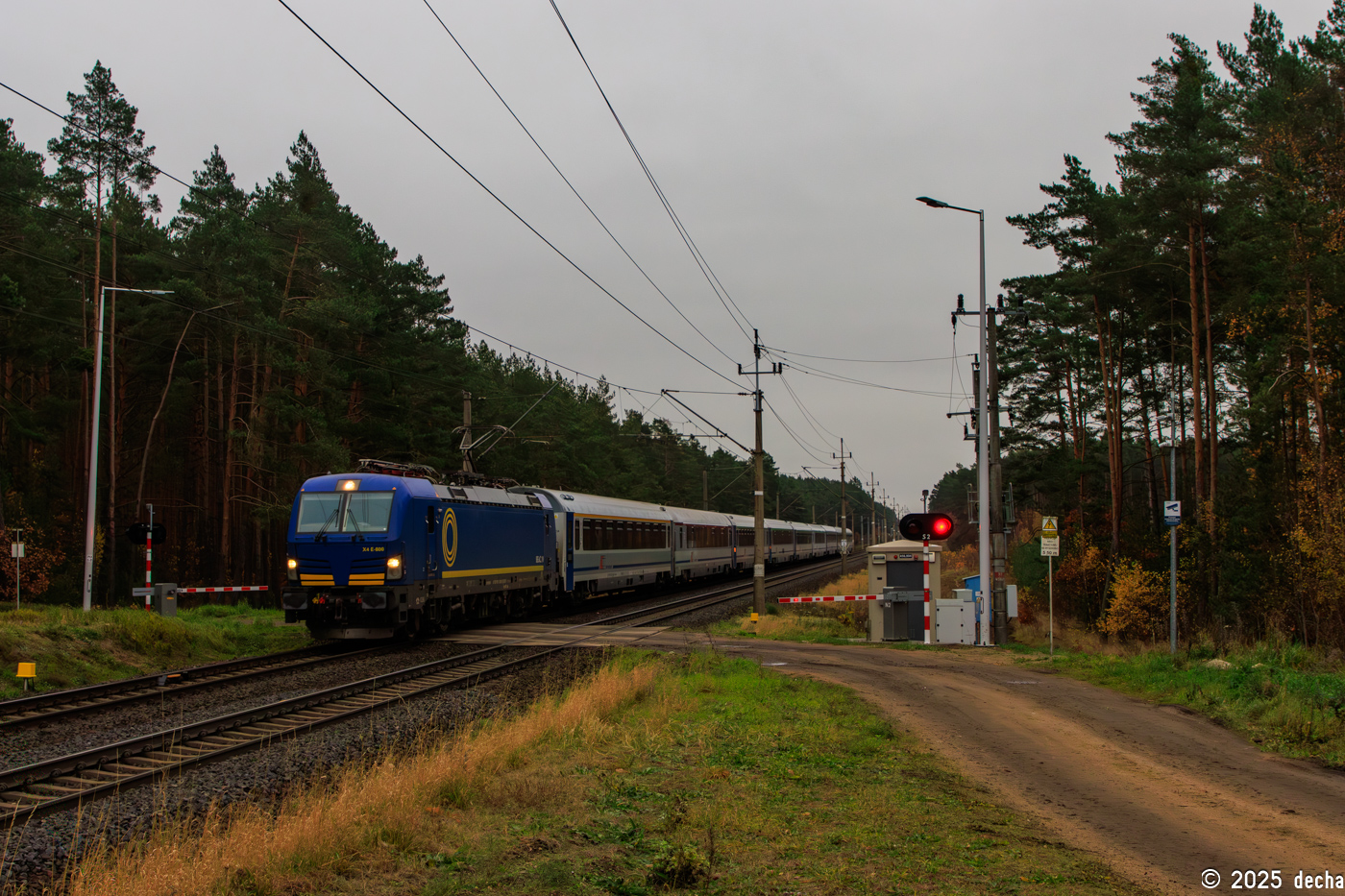 X4E-800
