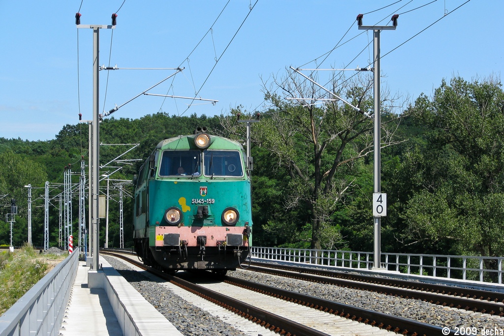 SU45-159