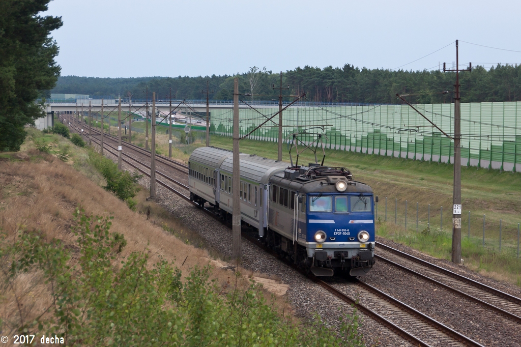 EP07-1040
