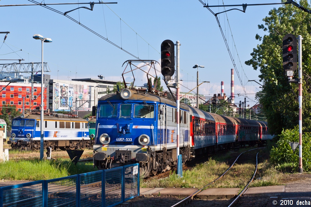 EU07-533
