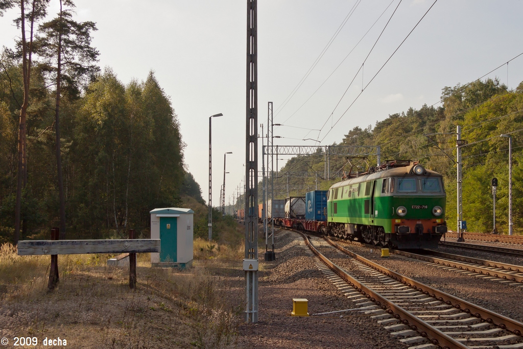 ET22-716