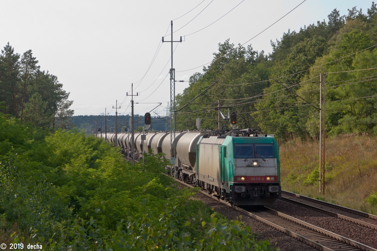 186 135-0