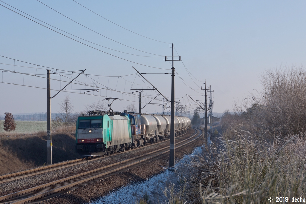 E186 243-2
