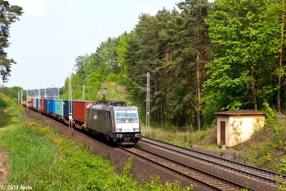 186 266-3