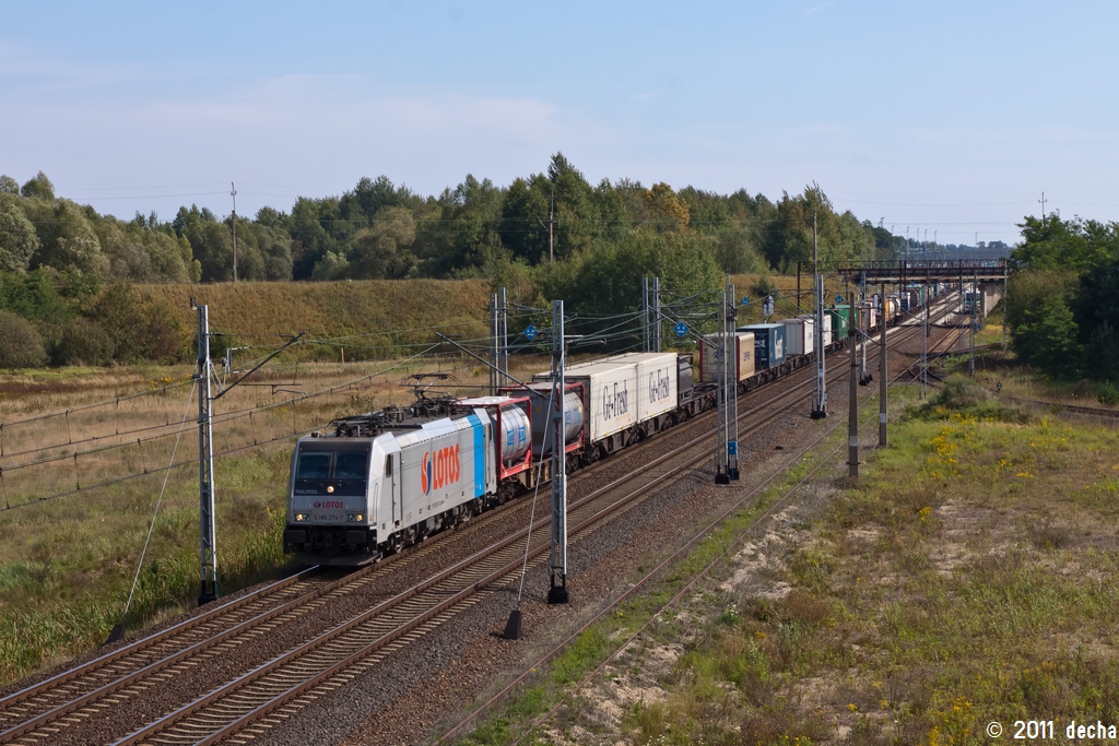 E186 274-7
