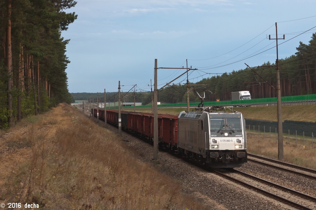 483 221