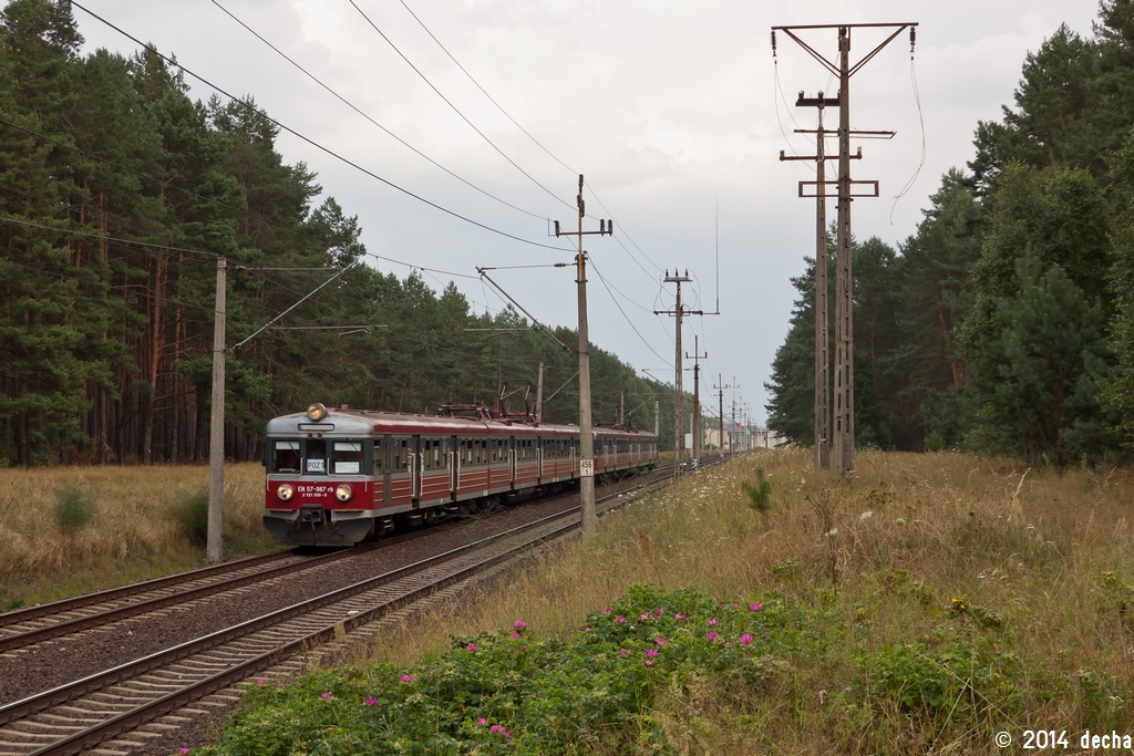 EN57-987