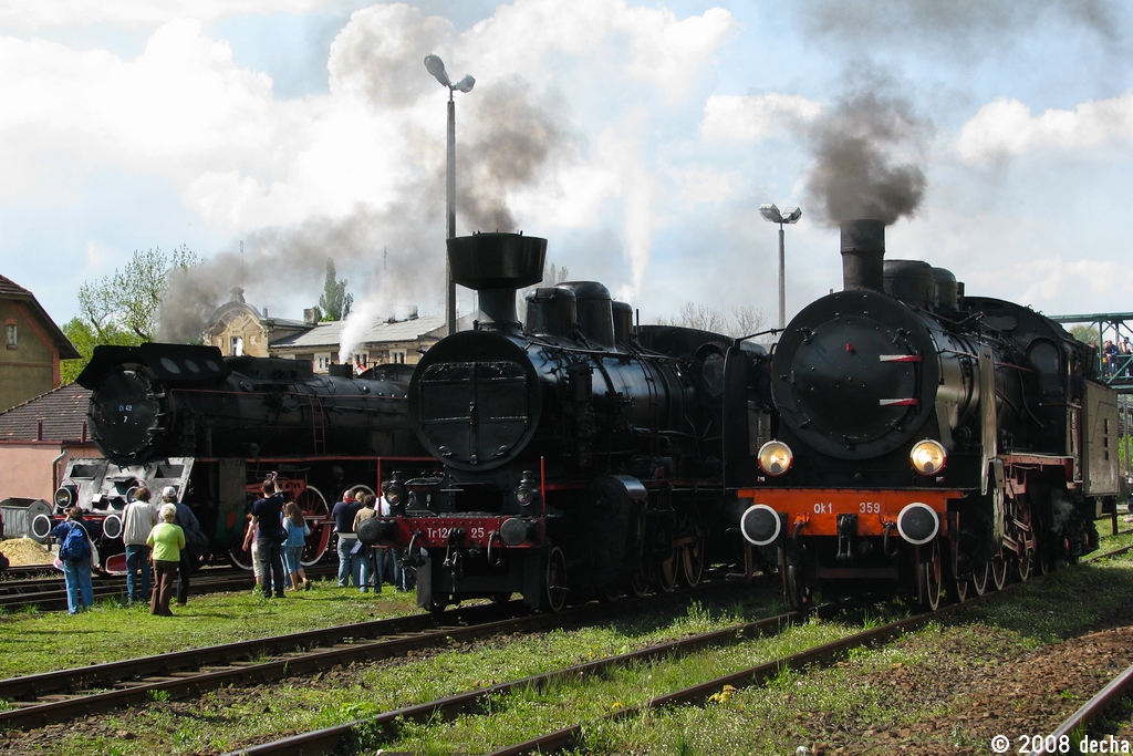 DymiÄ…ca trÃ³jca