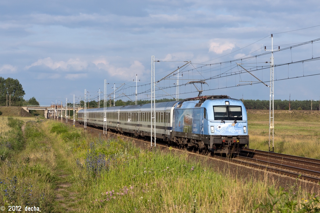 5 370 007