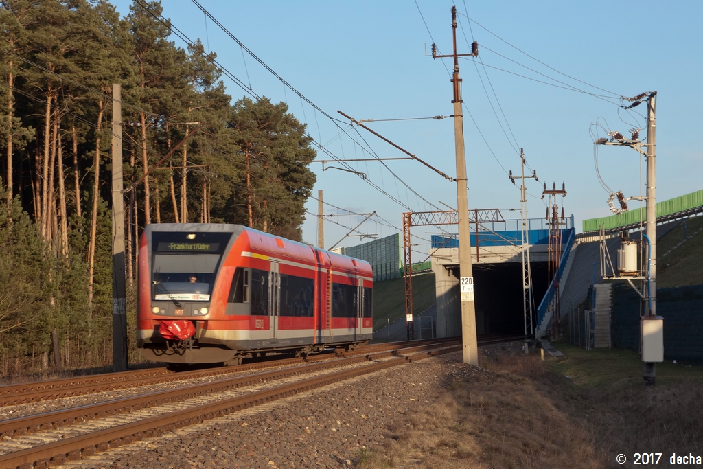 646 011-6