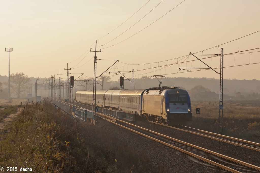 5 370 009